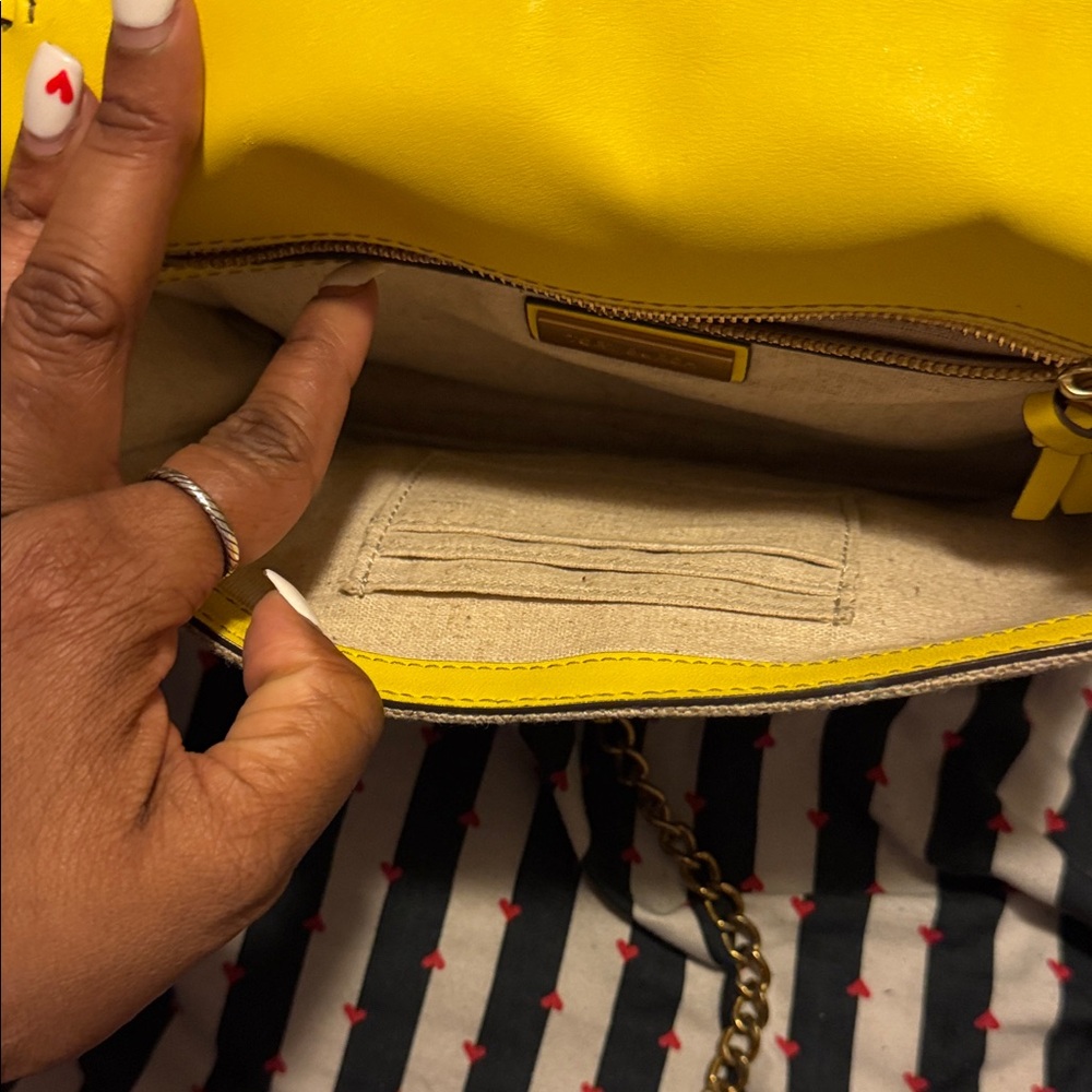 Tory Burch Yellow and Beige snakeskin Woven Clutch - Picture 5 of 8